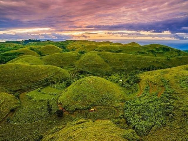 bukit teletubies kubutambahan