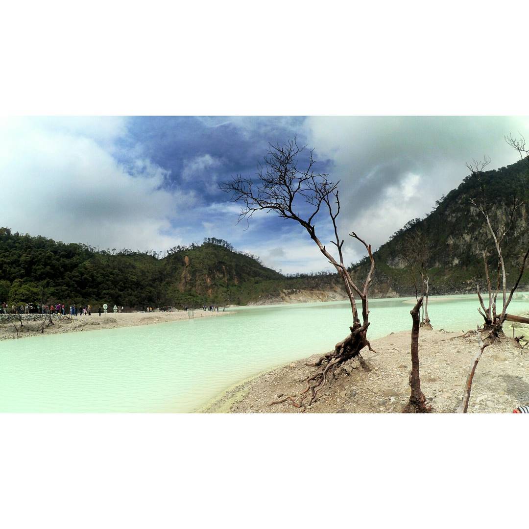 Kawah putih ciwidey bandung