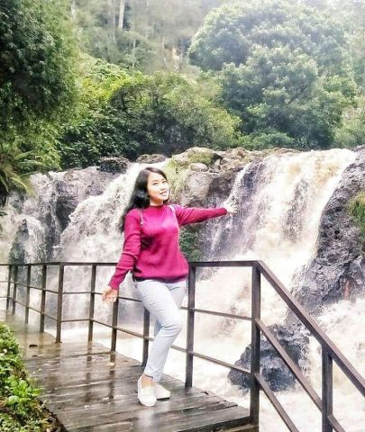 Air Terjun Maribaya